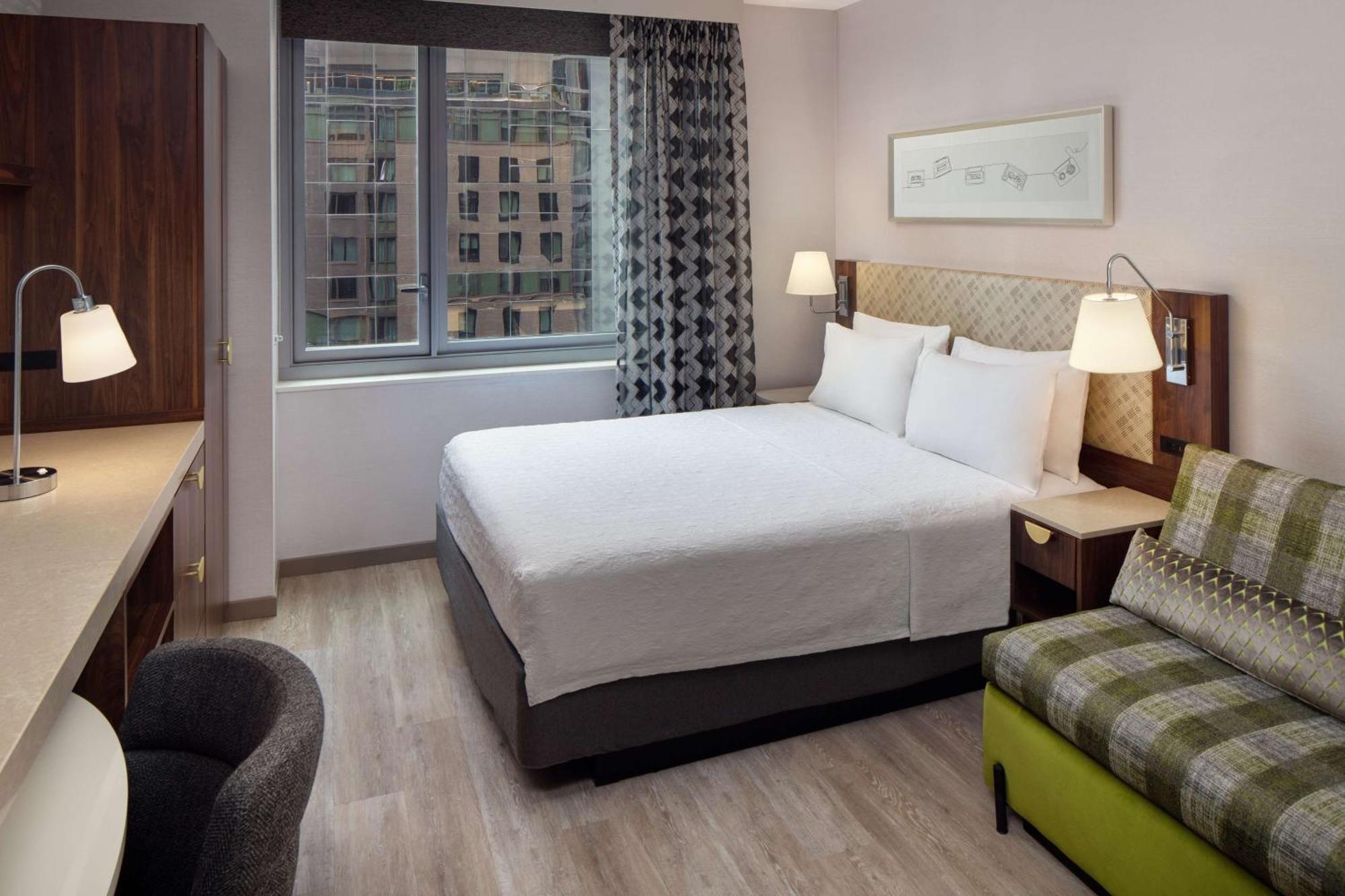 Home2 Suites By Hilton New York Times Square Eksteriør bilde