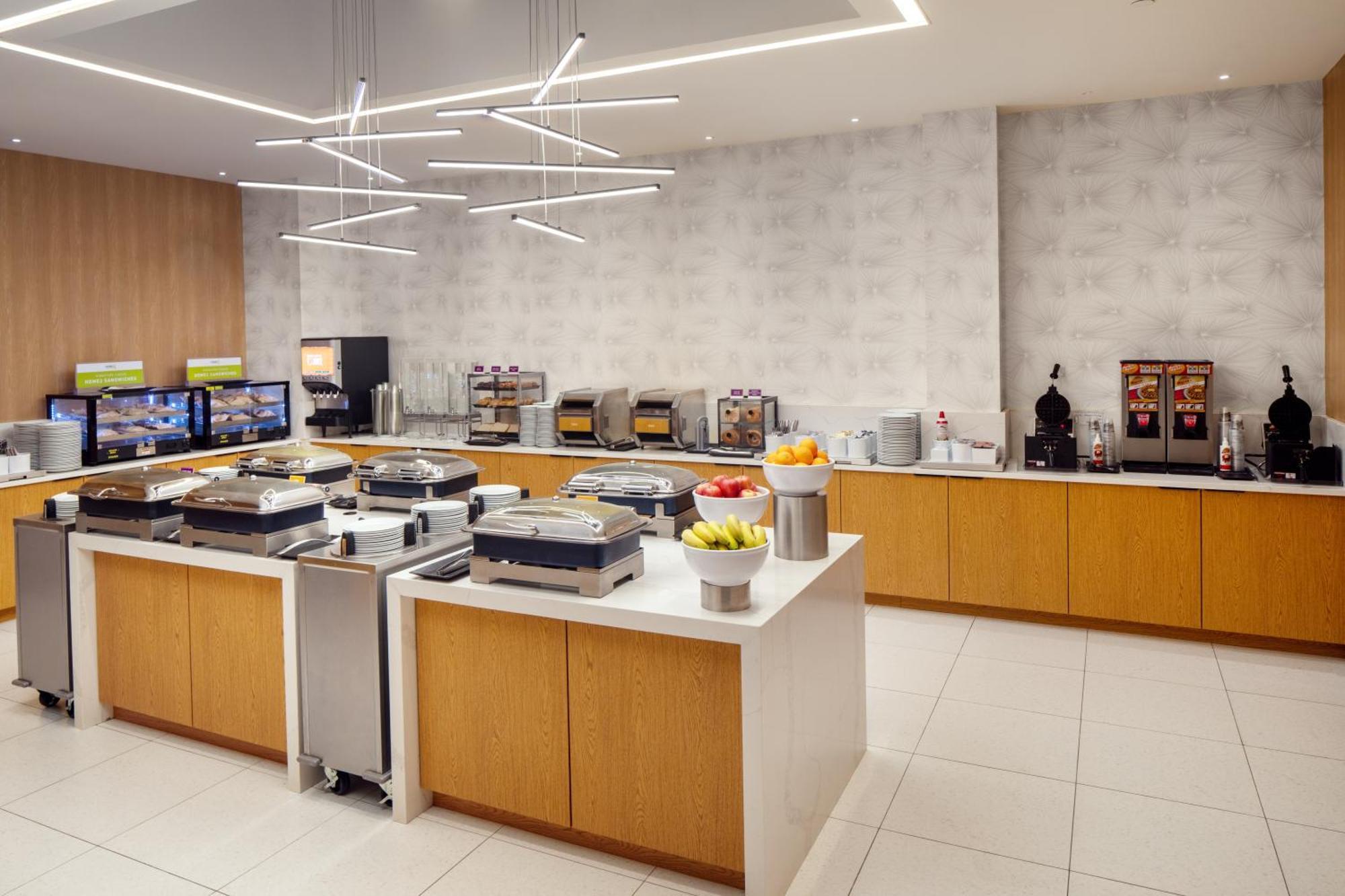 Home2 Suites By Hilton New York Times Square Eksteriør bilde